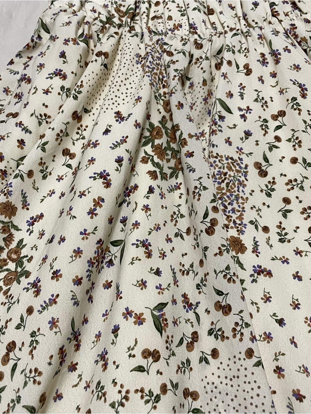 Cottage Core Cream Floral Puff-Sleeve Dress - Picture 6 of 6